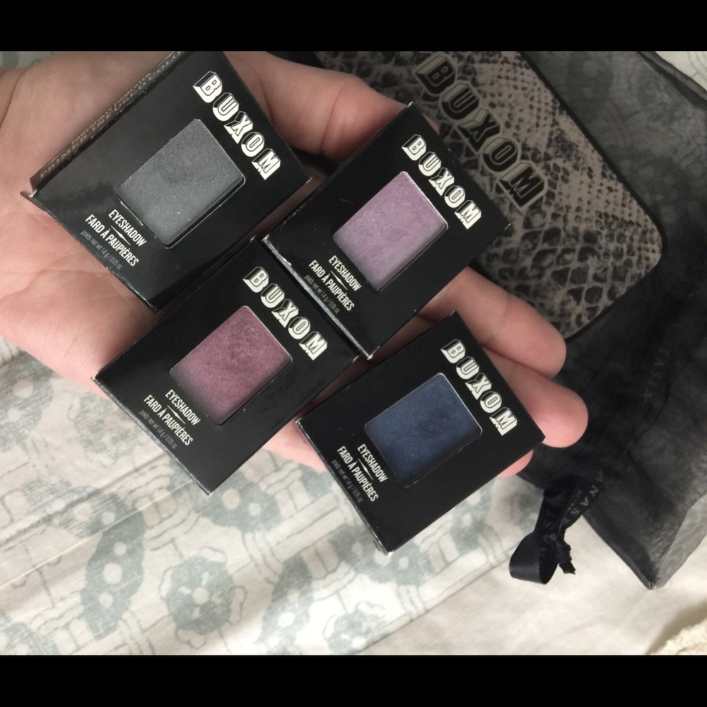 🛑SOLD🛑 Buxom Bundle 💙 - Picture 4 of 7